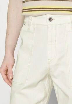 Marc O'Polo TROUSERS WIDE LEG LOW CROTCH - Jeans Relaxed Fit - Ecru Wash 9 Marc O'Polo TROUSERS WIDE LEG LOW CROTCH - Jeans Relaxed Fit - Ecru Wash -Mode Familie 0058e78780e74b729a995e5f3a0ebe63