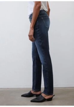 Marc O'Polo MODELL ALBY AUS BIO-STRETCH-MIX - Jeans Slim Fit - Authentic Dark Blue Wash -Mode Familie 0737b920761845608907935126c33114