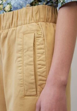 Marc O'Polo DENIM MIT ELASTISCHEM BUND - Stoffhose - Beige 10 Marc O'Polo DENIM MIT ELASTISCHEM BUND - Stoffhose - Beige -Mode Familie 075a07b0fa9e44cdb7ff4e8afc5897c7