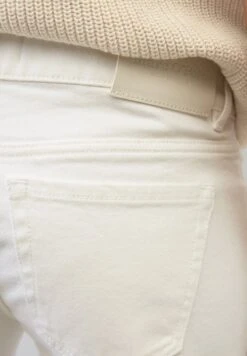 Marc O'Polo Jeans Straight Leg - Clean White Garment Dye Wash 11 Marc O'Polo Jeans Straight Leg - Clean White Garment Dye Wash -Mode Familie 0763991c78784d7bb1308cbdcd527fee