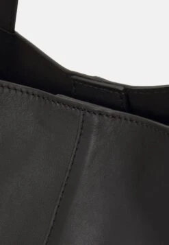 Marc O'Polo MOD. TANNY - Shopping Bag - Black 10 Marc O'Polo MOD. TANNY - Shopping Bag - Black -Mode Familie 077db4a7ed674c1f9365a0dc373f6747