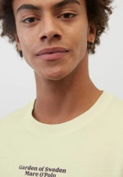 Marc O'Polo REGULAR - T-Shirt Print - Green Essence 9 Marc O'Polo REGULAR - T-Shirt Print - Green Essence -Mode Familie 0984d19f90d5457d82c2af3d56a8d598