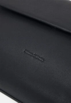 Marc O'Polo TILDA - Umhängetasche - Black -Mode Familie 0bf222fd970846e287ec49551e983cbd