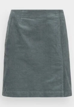Marc O'Polo SKIRT EASY SHAPE WITH CUTLINE PLEAT DETAIL, SHORT LENGTH - A-Linien-Rock - Deep Lake Green 9 Marc O'Polo SKIRT EASY SHAPE WITH CUTLINE PLEAT DETAIL, SHORT LENGTH - A-Linien-Rock - Deep Lake Green -Mode Familie 0f3f33c205f545ad8e0f6a642aee5055
