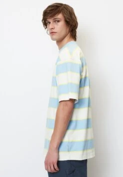Marc O'Polo DENIM GESTREIFTES OVERSIZE AUS REINER BIO BA - T-Shirt Print - Multi Sea Holly 10 Marc O'Polo DENIM GESTREIFTES OVERSIZE AUS REINER BIO BA - T-Shirt Print - Multi Sea Holly -Mode Familie 0fd1609f9bda426a973c49277692a9fa