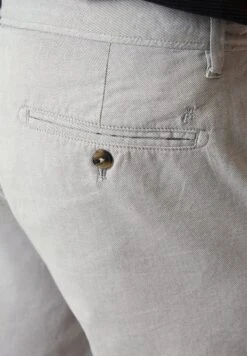 Marc O'Polo MODELL SALO AUS BIO-MIX - Shorts - Multi Moonless Sky -Mode Familie 11322ef1b5784596b129c71b3cde9afe