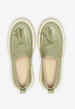 Marc O'Polo BULKY MIT QUASTE - Slipper - Light Olive -Mode Familie 16d44528e40840fe9820263382e77b13