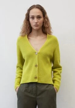 Marc O'Polo FEIN V-NECK - Strickjacke - Dahlia Pink 10 Marc O'Polo FEIN V-NECK - Strickjacke - Dahlia Pink -Mode Familie 1aafecf55c9d4cde8b06340e772a5bdc 1