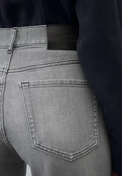 Marc O'Polo MODELL SKARA HIGH WAIST SKINNY AUS STRETCH-ORG - Jeans Slim Fit - Comfort Light Grey Wash -Mode Familie 1b6b7bfa5a10427f90c23d0c9acbcb0b