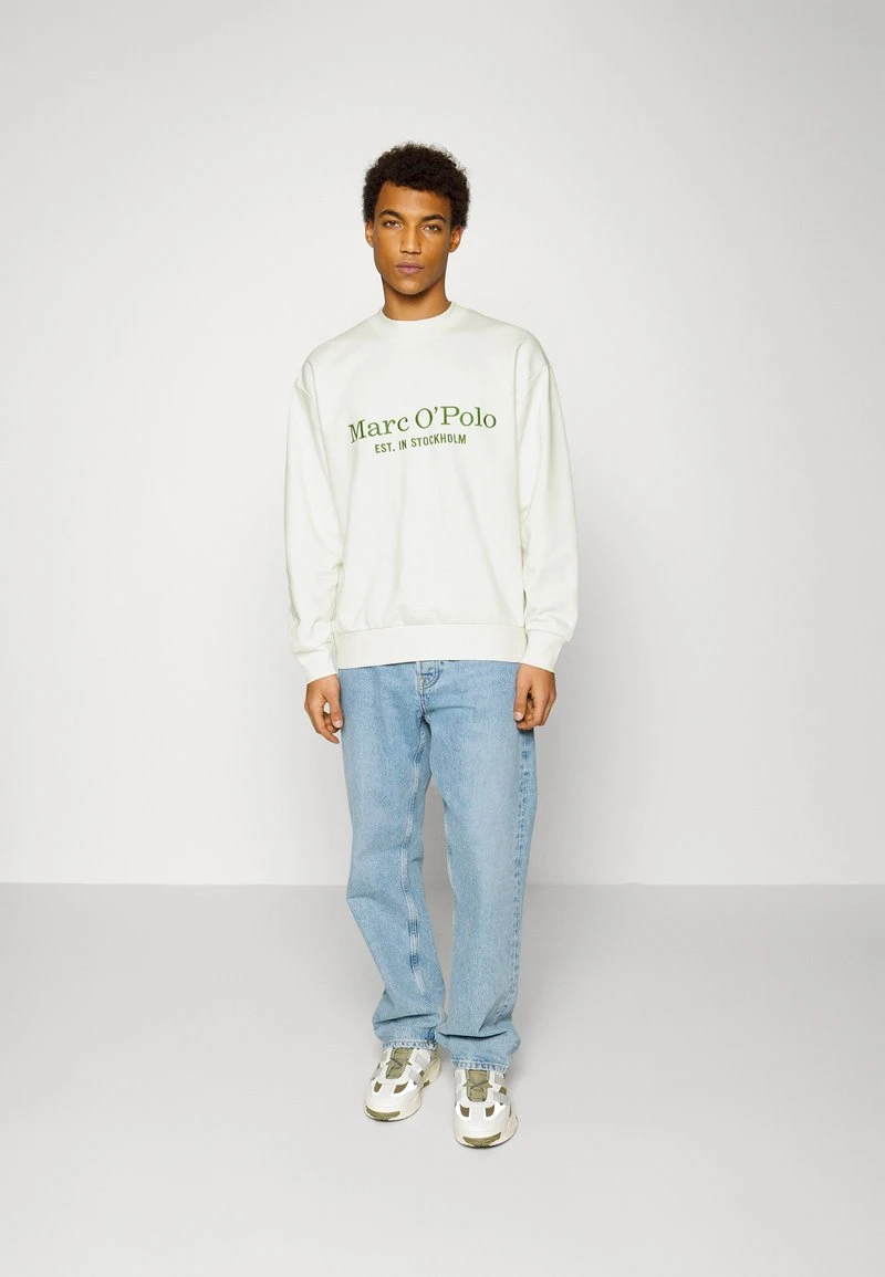Marc O'Polo CREWNECK, EMBROIDERED ARTWORK ON CHEST - Sweatshirt - White 2 Marc O'Polo CREWNECK, EMBROIDERED ARTWORK ON CHEST - Sweatshirt - White – Bild 2