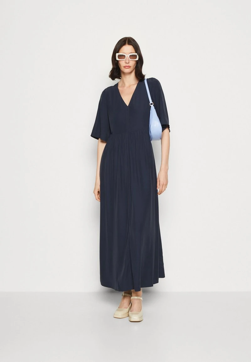 Marc O'Polo DRESS FEMININE SHAPE V NECK WING SLEEVES - Maxikleid - Deep Blue Sea 2 Marc O'Polo DRESS FEMININE SHAPE V NECK WING SLEEVES - Maxikleid - Deep Blue Sea – Bild 2
