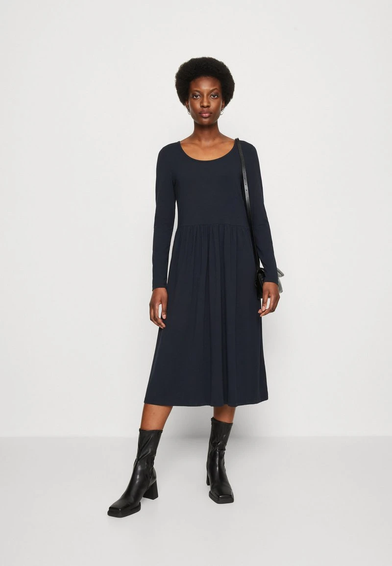 Marc O'Polo DRESS - Jerseykleid - Deep Blue Sea 2 Marc O'Polo DRESS - Jerseykleid - Deep Blue Sea – Bild 2