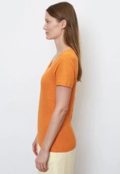 Marc O'Polo V-NECK - T-Shirt Basic - Marigold Orange -Mode Familie 22c1d6937a7a471d82c0446d75e988da