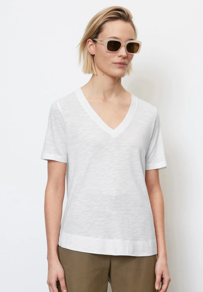 Marc O'Polo V NECK - T-Shirt Basic - White 1 Marc O'Polo V NECK - T-Shirt Basic - White
