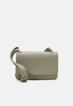 Marc O'Polo LINDSEY - Umhängetasche - Lemon Sorbet 11 Marc O'Polo LINDSEY - Umhängetasche - Lemon Sorbet -Mode Familie 26f5e0df2b2c45129ee2842127c7fdca