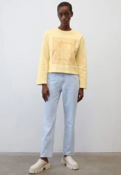 Marc O'Polo CROP REGULAR AUS - Sweatshirt - Pale Sunflower -Mode Familie 28cf8b5b31d246198e17c1df5d64860b