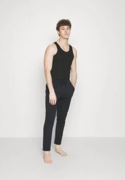 Marc O'Polo ICONIC RIB 2 PACK TANK TOP - Unterhemd/-shirt - Black/black -Mode Familie 28fab3ab12fd4a1e86e3b5fb5159ba40 1