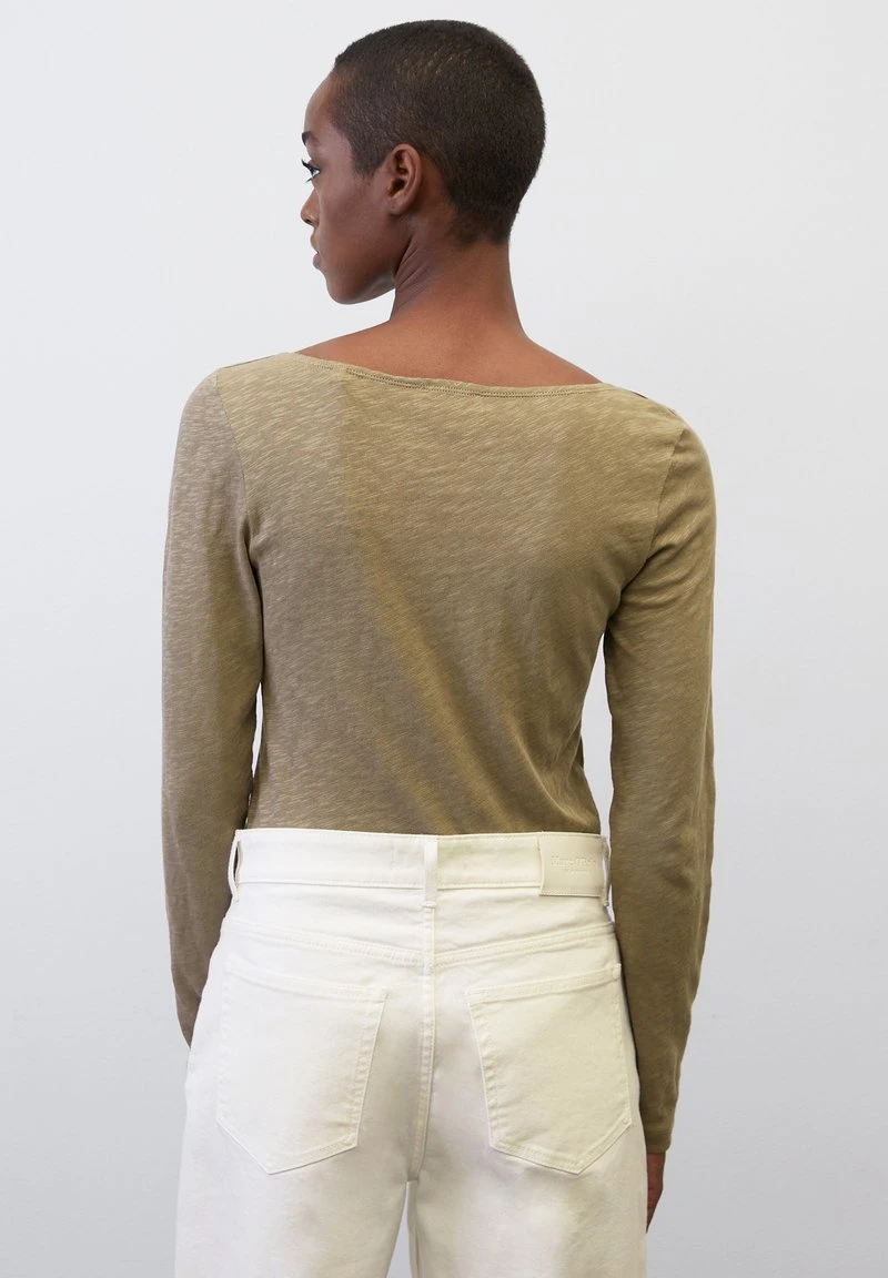 Marc O'Polo LONG SLEEVE BOAT NECK - Langarmshirt - Dusty Earth 3 Marc O'Polo LONG SLEEVE BOAT NECK - Langarmshirt - Dusty Earth – Bild 3
