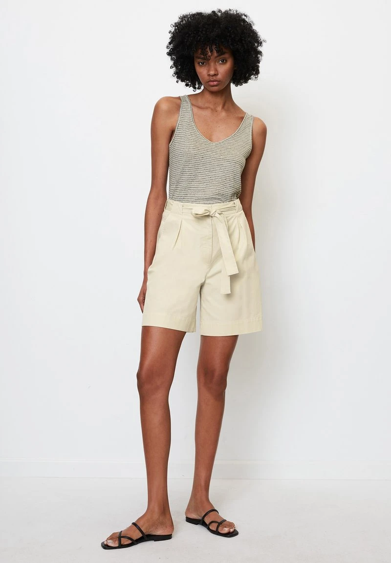 Marc O'Polo MIT GÜRTEL - Shorts - Soft Taupe 2 Marc O'Polo MIT GÜRTEL - Shorts - Soft Taupe – Bild 2