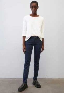 Marc O'Polo TROUSER MID WAIST REGULAR LENGTH - Jeans Skinny Fit - Play With Blue Wash 10 Marc O'Polo TROUSER MID WAIST REGULAR LENGTH - Jeans Skinny Fit - Play With Blue Wash -Mode Familie 2ae0e771b9354549b26bd3632e8df754 1