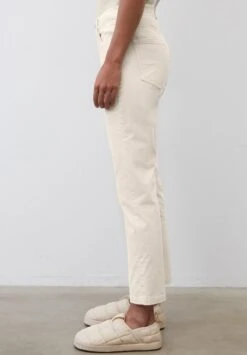 Marc O'Polo Jeans Straight Leg - Chalky Stone -Mode Familie 30e0b88951c84323b868cdbcf07fe077