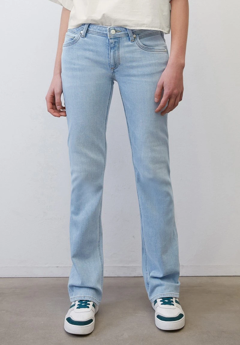 Marc O'Polo DENIM Flared Jeans - Multi Bleached Cobalt Blue 2 Marc O'Polo DENIM Flared Jeans - Multi Bleached Cobalt Blue – Bild 2