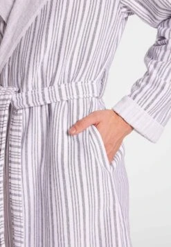 Marc O'Polo Bademantel - Off White -Mode Familie 3c34ff7cc123407dafce11dcd76a32cc