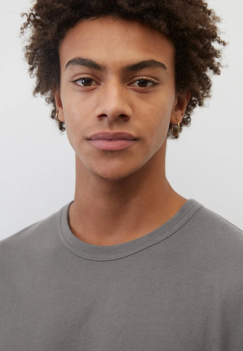 Marc O'Polo REGULAR - T-Shirt Basic - Moonless Sky 3 Marc O'Polo REGULAR - T-Shirt Basic - Moonless Sky – Bild 3