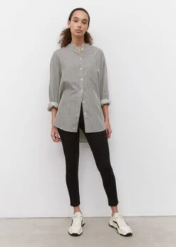 Marc O'Polo TROUSER MID WAIST BOYFRIEND FIT CROPPED LENGTH - Jeans Slim Fit - Cashmere Dark Blue Wash 11 Marc O'Polo TROUSER MID WAIST BOYFRIEND FIT CROPPED LENGTH - Jeans Slim Fit - Cashmere Dark Blue Wash -Mode Familie 3d8b55785f394691a969d4911f9a57ae