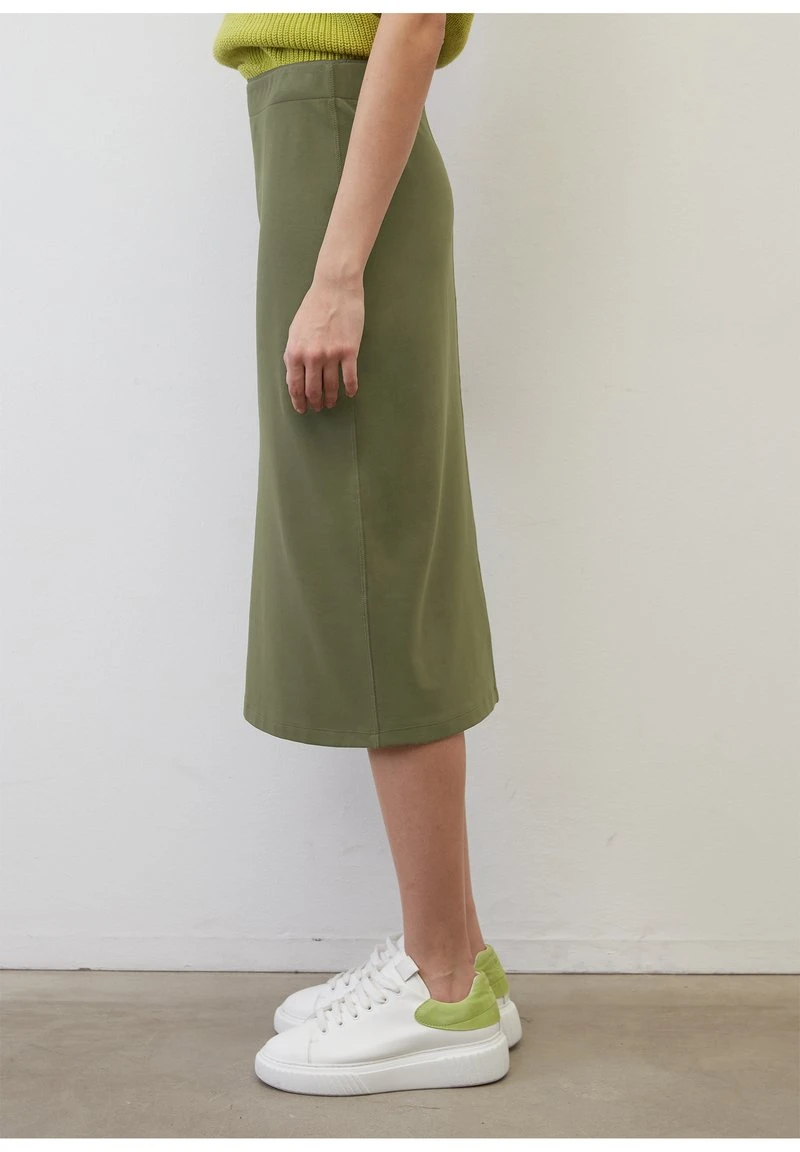Marc O'Polo MIDI SLIM AUS STRETCHIGEM INTERLOCK - Bleistiftrock - Wild Olive 5 Marc O'Polo MIDI SLIM AUS STRETCHIGEM INTERLOCK - Bleistiftrock - Wild Olive – Bild 5