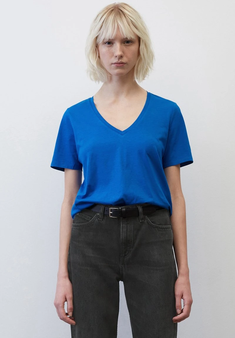 Marc O'Polo V NECK REGULAR - T-Shirt Basic - Vibrant Blue 1 Marc O'Polo V NECK REGULAR - T-Shirt Basic - Vibrant Blue