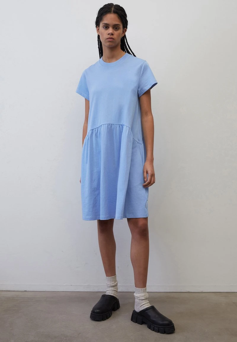 Marc O'Polo DENIM STIL LOOSE - Jerseykleid - Soft Sky Blue 4 Marc O'Polo DENIM STIL LOOSE - Jerseykleid - Soft Sky Blue – Bild 4