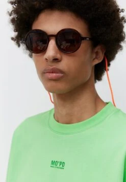 Marc O'Polo DENIM HEAVY QUALITÄ - T-Shirt Basic - Gossip Green 10 Marc O'Polo DENIM HEAVY QUALITÄ - T-Shirt Basic - Gossip Green -Mode Familie 45a6e3b3c6e048549c837db786ed57e8