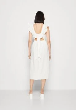 Marc O'Polo DENIM DRESS FRILL SLEEVE - Freizeitkleid - Egg White 8 Marc O'Polo DENIM DRESS FRILL SLEEVE - Freizeitkleid - Egg White -Mode Familie 4a15c45700c04cc98edcaccd2ccb63bc