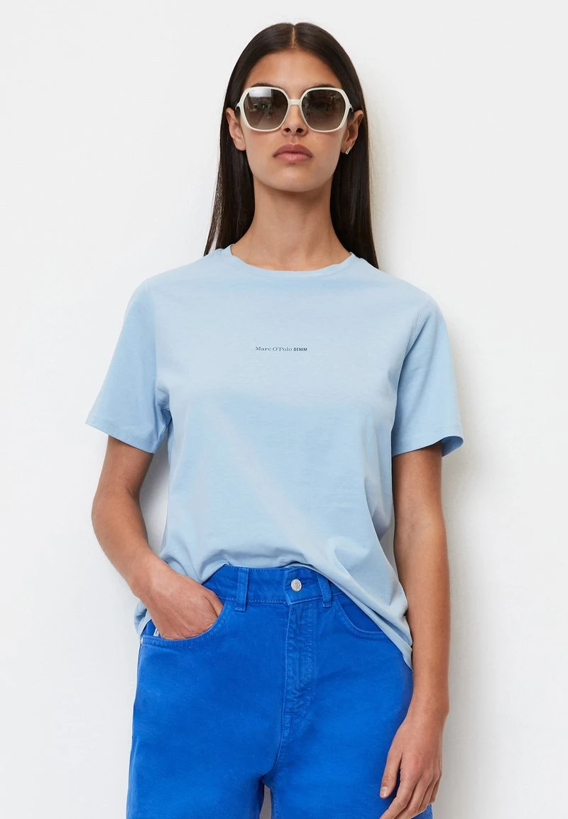 Marc O'Polo DENIM LOGO- REGULAR AUS SOFTEM SINGLE - T-Shirt Basic - Sea Holly 1 Marc O'Polo DENIM LOGO- REGULAR AUS SOFTEM SINGLE - T-Shirt Basic - Sea Holly