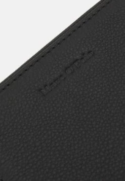 Marc O'Polo MOD. ELLIS - Geldbörse - Black 10 Marc O'Polo MOD. ELLIS - Geldbörse - Black -Mode Familie 4da7b11f3ee140c08cbacfc7477ac6dc