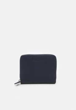 Marc O'Polo CARLA - Geldbörse - Black -Mode Familie 4f13c90bdcdc425b89d80a97427ddfd6