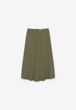 Marc O'Polo SKIRT FLUENT MIDI STYLE WITH CUTLINE - A-Linien-Rock - Olive Crop -Mode Familie 4f9777fb91394aefaf2ea62bf5f1fc5f