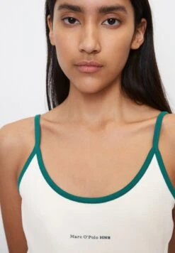 Marc O'Polo DENIM SPAGHETTITRÄGER MIT STRUKTUR AUS ORGANIC C - Bluse - Scandinavian White 9 Marc O'Polo DENIM SPAGHETTITRÄGER MIT STRUKTUR AUS ORGANIC C - Bluse - Scandinavian White -Mode Familie 5b3cbab1742a4b28829efab54abcf572