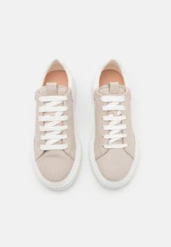Marc O'Polo SVEA - Sneaker Low - Chalky Sand 11 Marc O'Polo SVEA - Sneaker Low - Chalky Sand -Mode Familie 5b61e54383ee462082c0386efb91fbbc