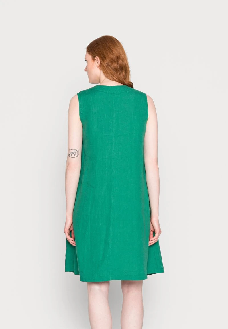 Marc O'Polo DRESS A SHAPE V NECKLINE SLEEVELESS - Freizeitkleid - Preppy Green 3 Marc O'Polo DRESS A SHAPE V NECKLINE SLEEVELESS - Freizeitkleid - Preppy Green – Bild 3