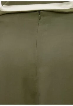 Marc O'Polo SKIRT FLUENT MIDI STYLE WITH CUTLINE - A-Linien-Rock - Olive Crop -Mode Familie 5cf9ebf308a04a5b90576c084841b3da