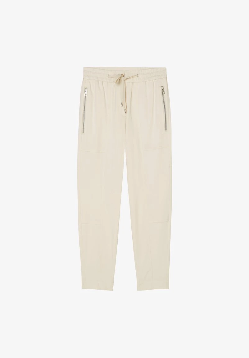 Marc O'Polo TRAVEL MODELL LONTTA AUS - Stoffhose - Chalky Sand 6 Marc O'Polo TRAVEL MODELL LONTTA AUS - Stoffhose - Chalky Sand – Bild 6