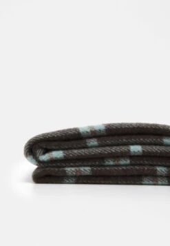 Titelseite -Mode Familie 655034db39ab4efba2b19d019d6edae7