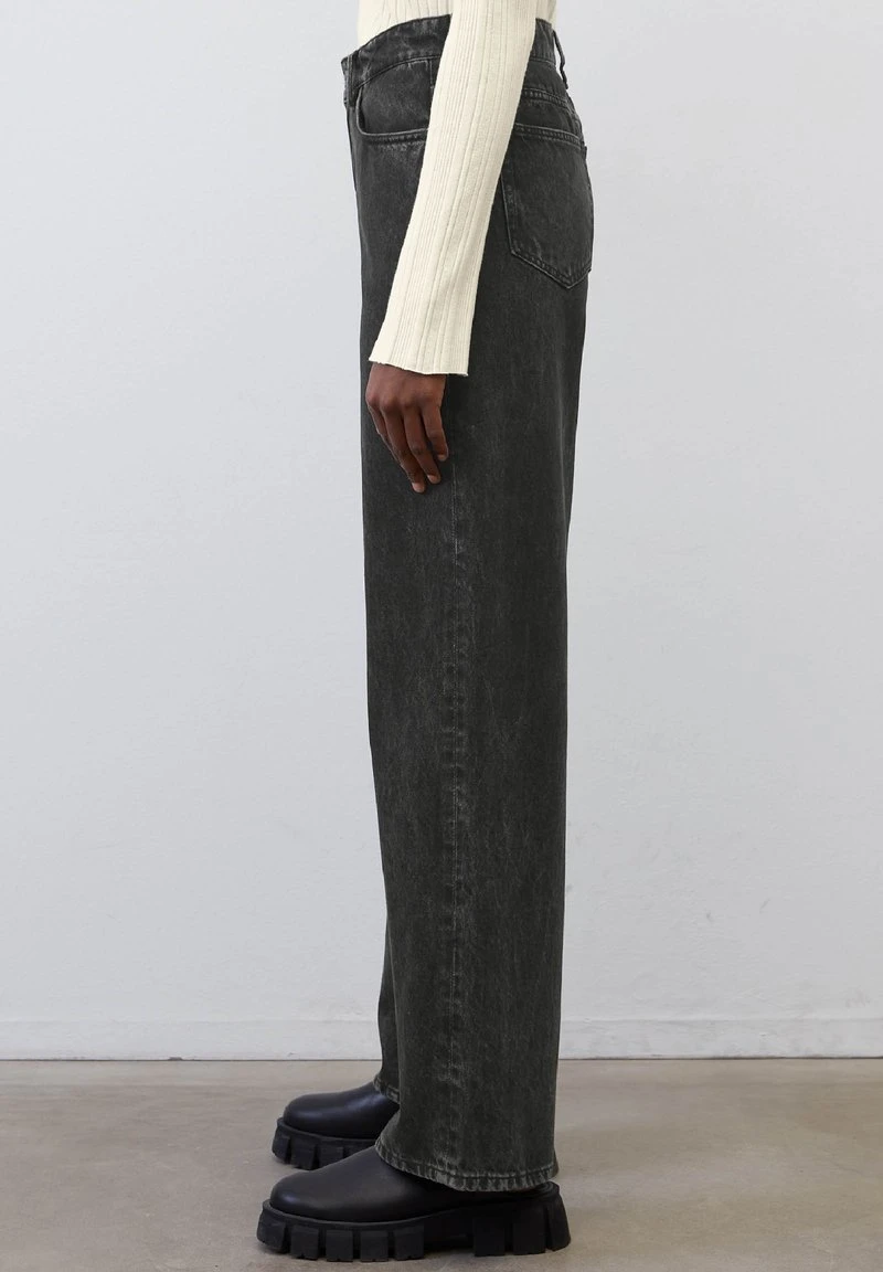 Marc O'Polo SODRA WIDE - Flared Jeans - Black Salt N Pepper Wash 4 Marc O'Polo SODRA WIDE - Flared Jeans - Black Salt N Pepper Wash – Bild 4