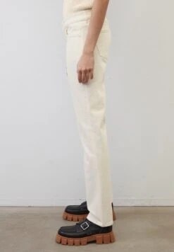 Marc O'Polo Jeans Straight Leg - Clean White Garment Dye Wash 9 Marc O'Polo Jeans Straight Leg - Clean White Garment Dye Wash -Mode Familie 6a0bf46b741a401dbedd477d57c760ad