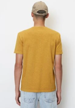 Marc O'Polo Henley Shaped In Softer Slub - T-Shirt Basic - Autumn Hay 8 Marc O'Polo Henley Shaped In Softer Slub - T-Shirt Basic - Autumn Hay -Mode Familie 6a9869b8a75d42f5bfca496f5280a449