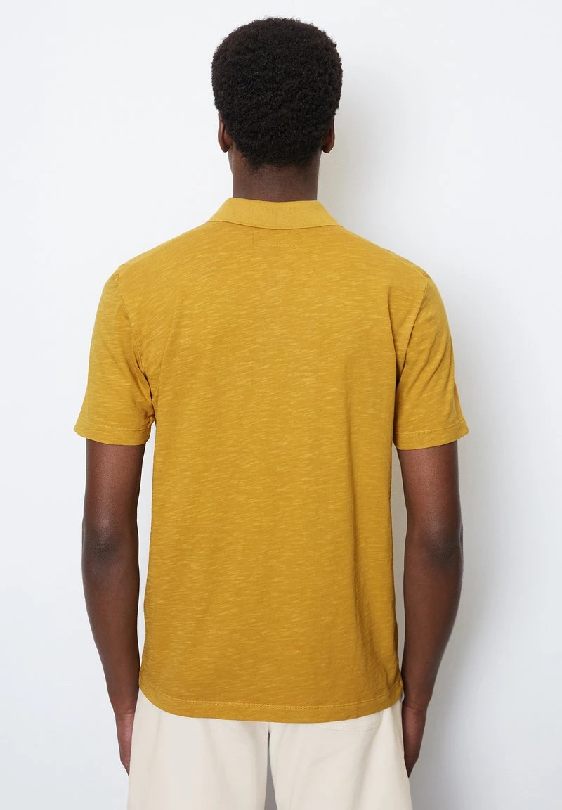 Marc O'Polo KURZARM-SHAPED IN SOFTER SLUB-QUALI - Poloshirt - Autumn Hay 2 Marc O'Polo KURZARM-SHAPED IN SOFTER SLUB-QUALI - Poloshirt - Autumn Hay – Bild 2