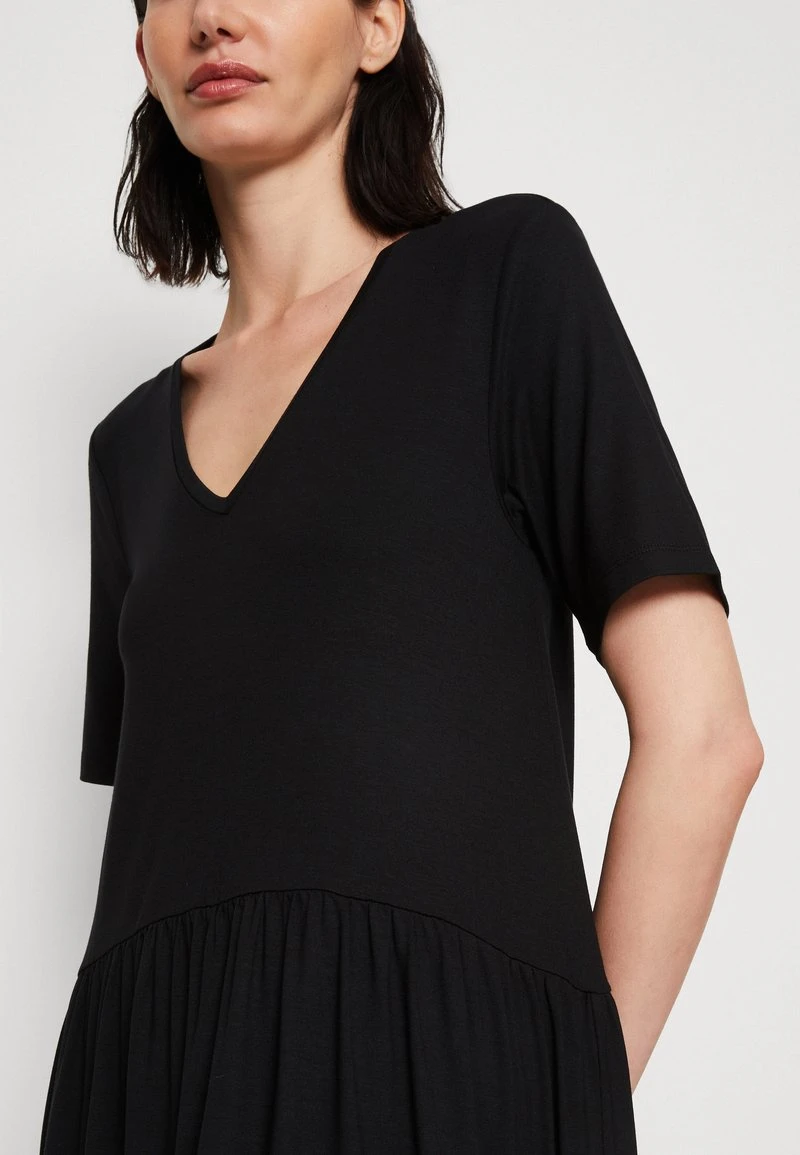 Marc O'Polo EASY FIT - Jerseykleid - Black 6 Marc O'Polo EASY FIT - Jerseykleid - Black – Bild 6