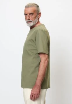 Marc O'Polo REGULAR AUS SOFTER - T-Shirt Basic - Olive 9 Marc O'Polo REGULAR AUS SOFTER - T-Shirt Basic - Olive -Mode Familie 73b4e9ac58ae47608ba540767b750219